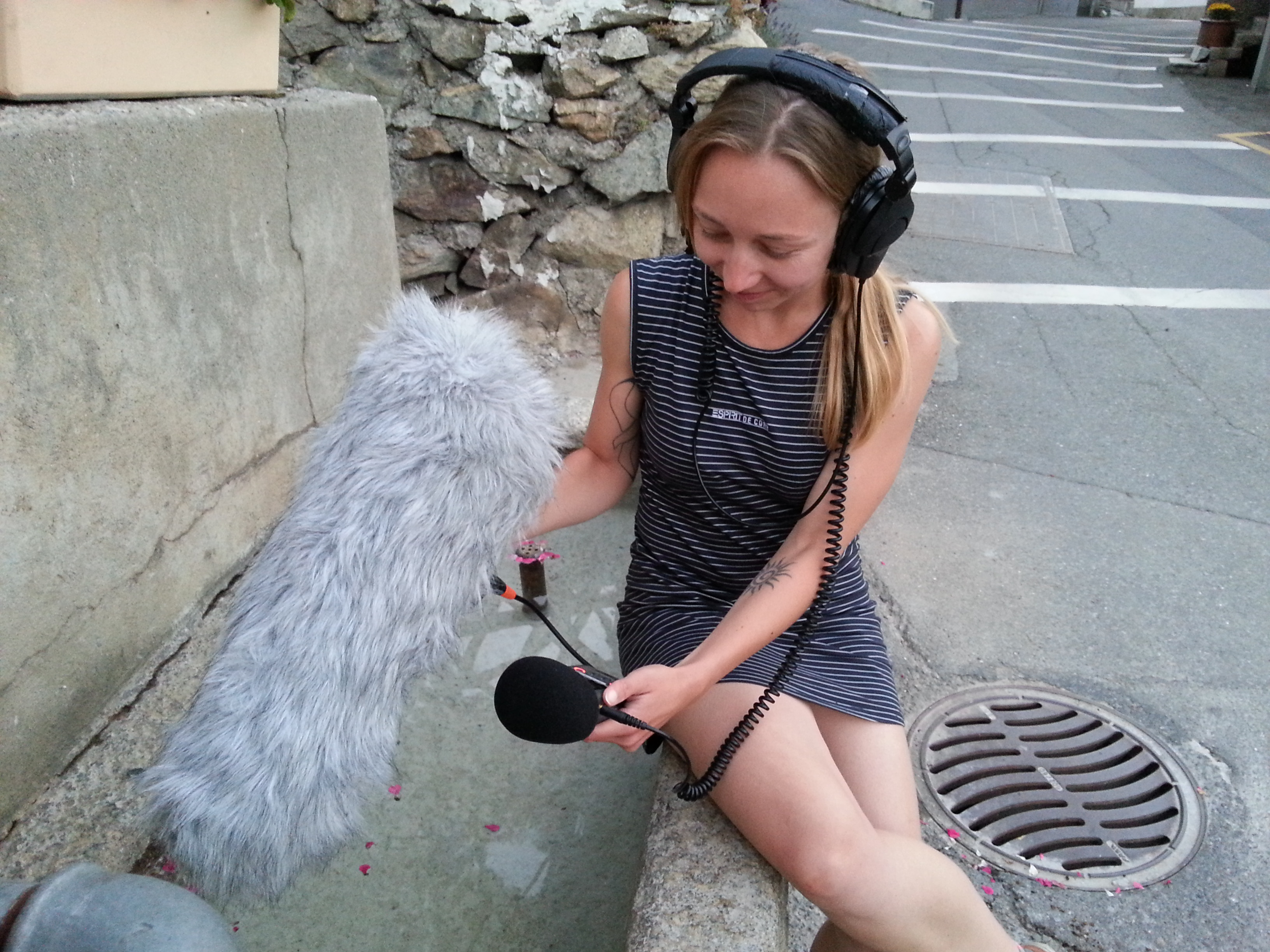 Leonie Roessler field recording in Switzerland